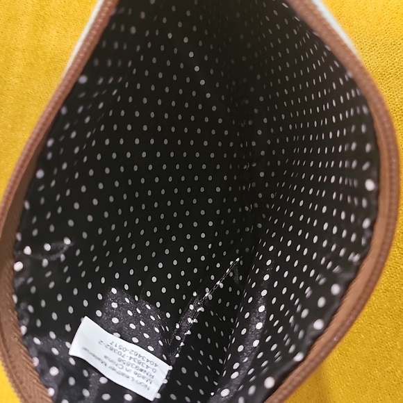 TikTok AGRIMONY Donut Socks Bundle - 3 pair with wristlet pouch and pin - Picture 8 of 8